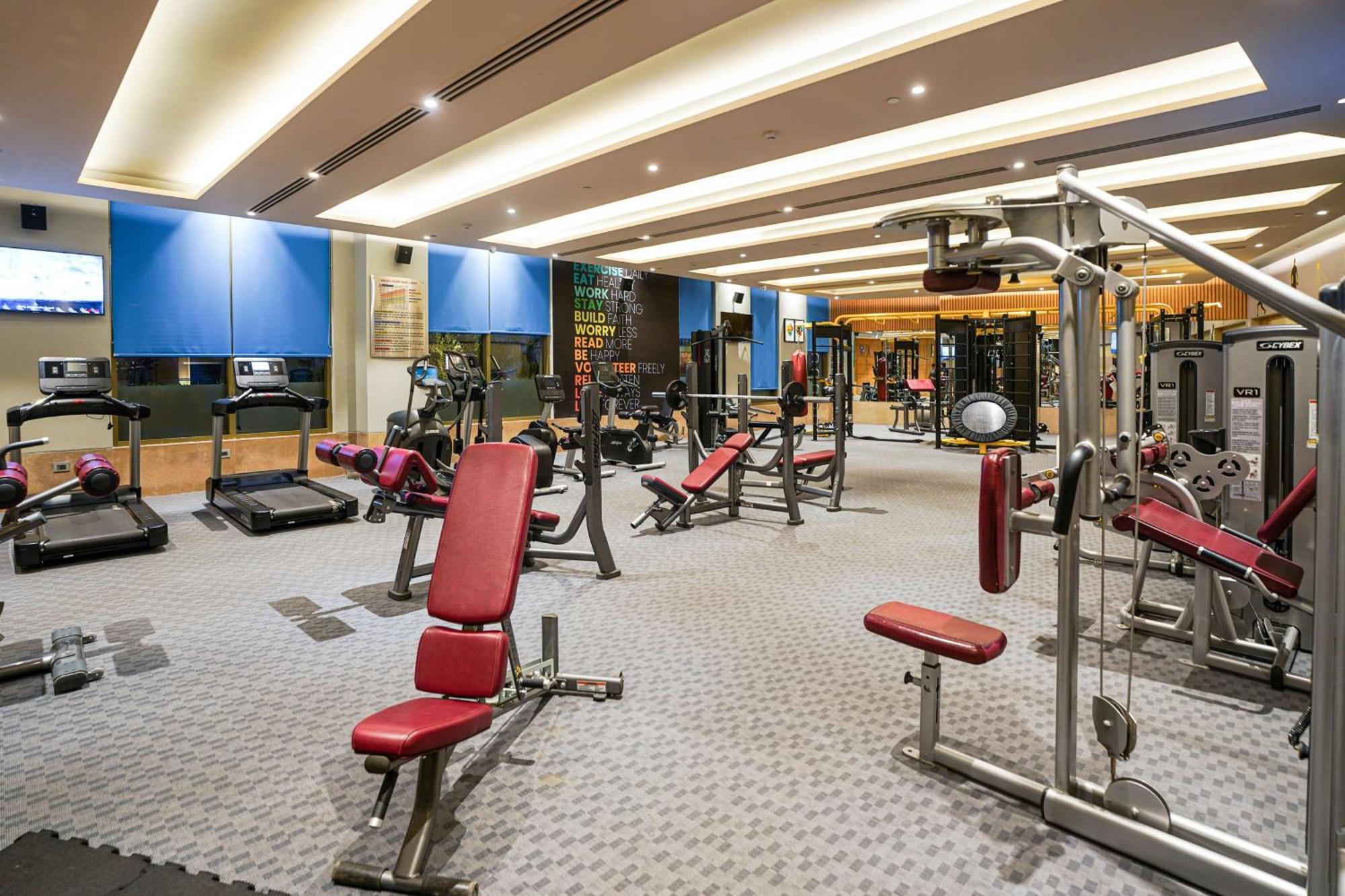 Radisson Blu Hotel Amritsar Exteriér fotografie The gym at the hotel